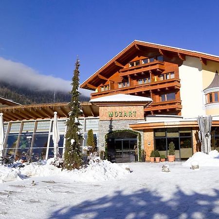 Familien Hotel Mozart Ried im Oberinntal Ngoại thất bức ảnh