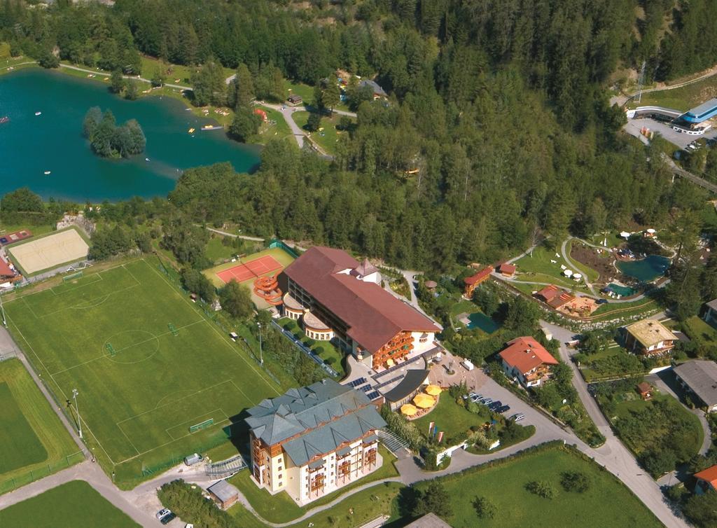 Familien Hotel Mozart Ried im Oberinntal Ngoại thất bức ảnh