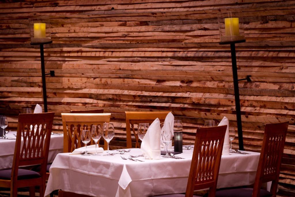 Familien Hotel Mozart Ried im Oberinntal Ngoại thất bức ảnh