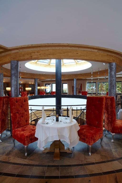 Familien Hotel Mozart Ried im Oberinntal Ngoại thất bức ảnh